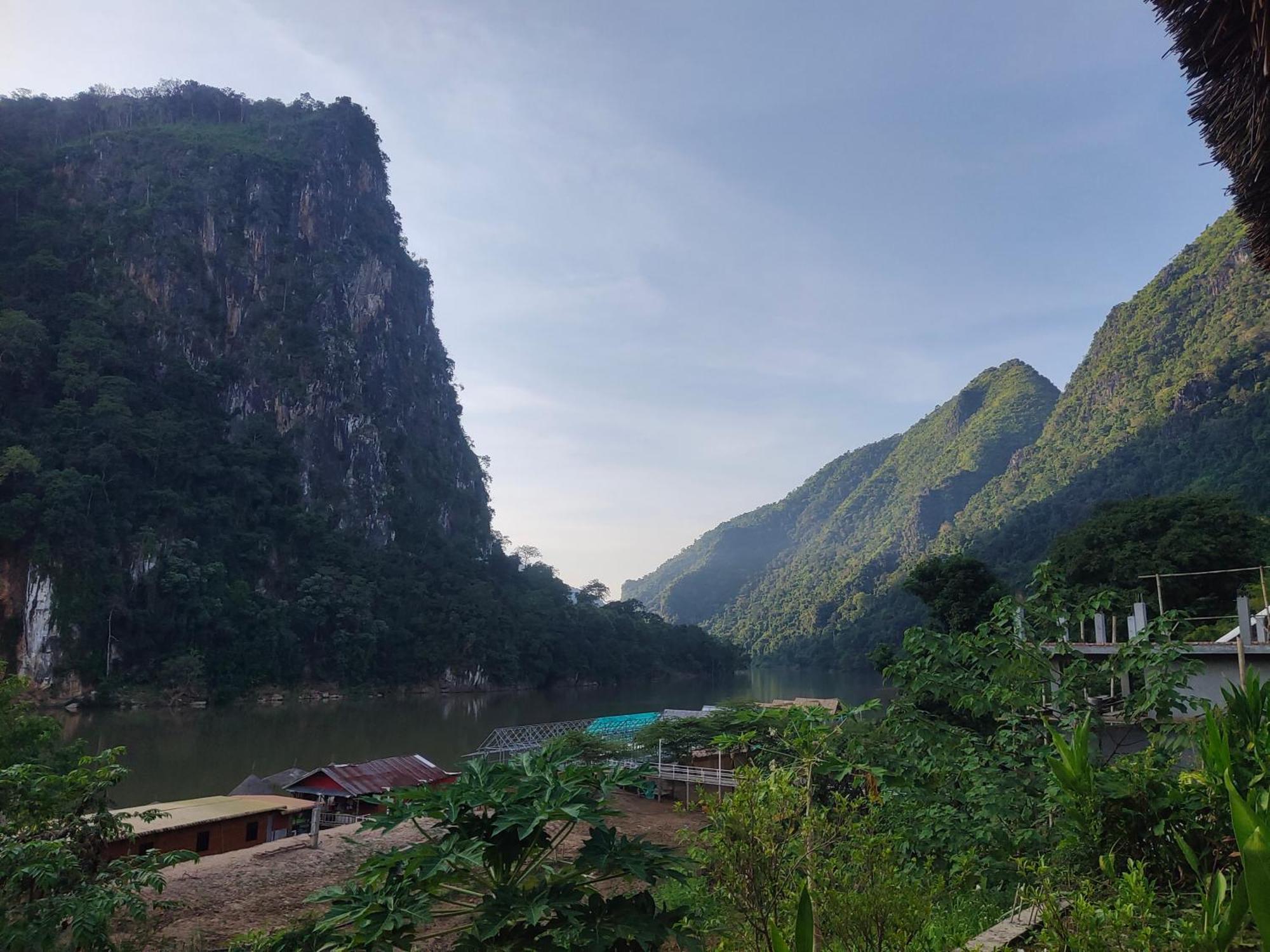 Amanda Riverside Nongkhiaw 外观 照片